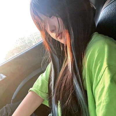 一个女孩的眼泪